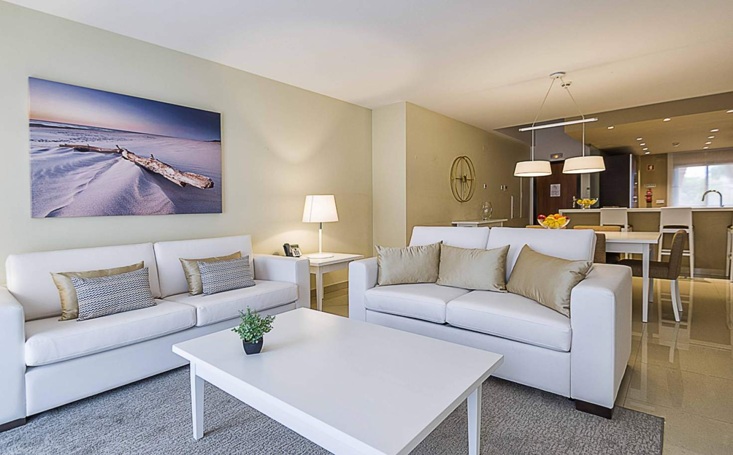 Sale of contemporary apartment in exclusive Golf Resort, Algarve._139182