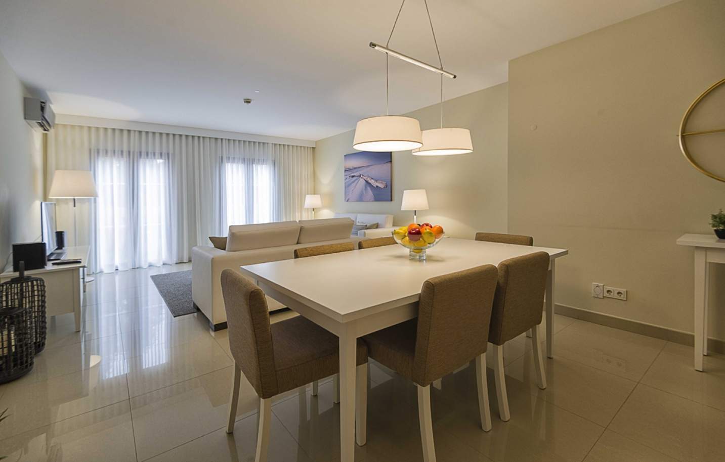 Sale of contemporary apartment in exclusive Golf Resort, Algarve._139232