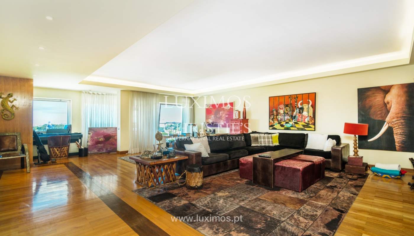 Venda de apartamento com vistas deslumbrantes sobre Matosinhos _139409