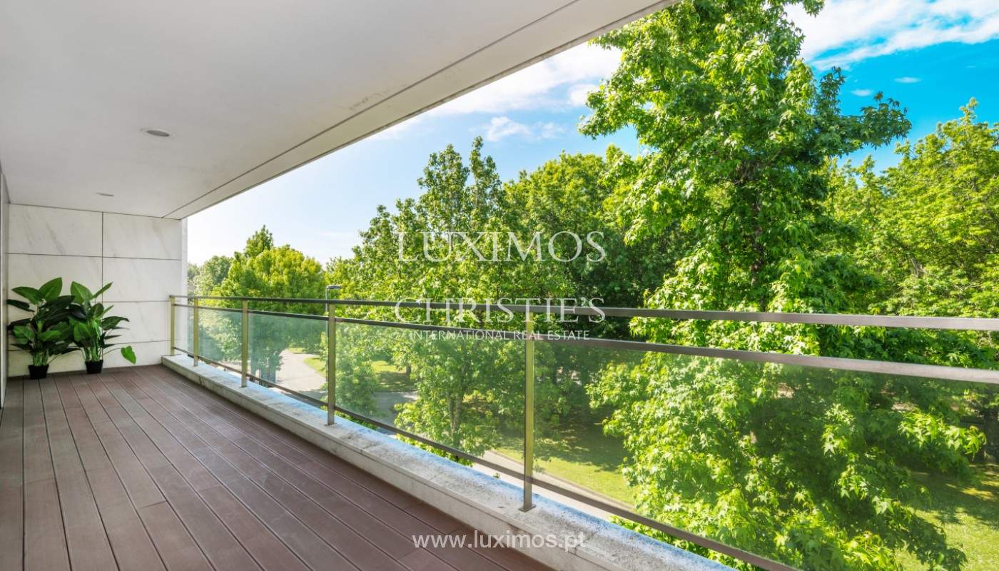 Arrendamento de apartamento com vista de rio em condomínio fechado, no Porto_139979