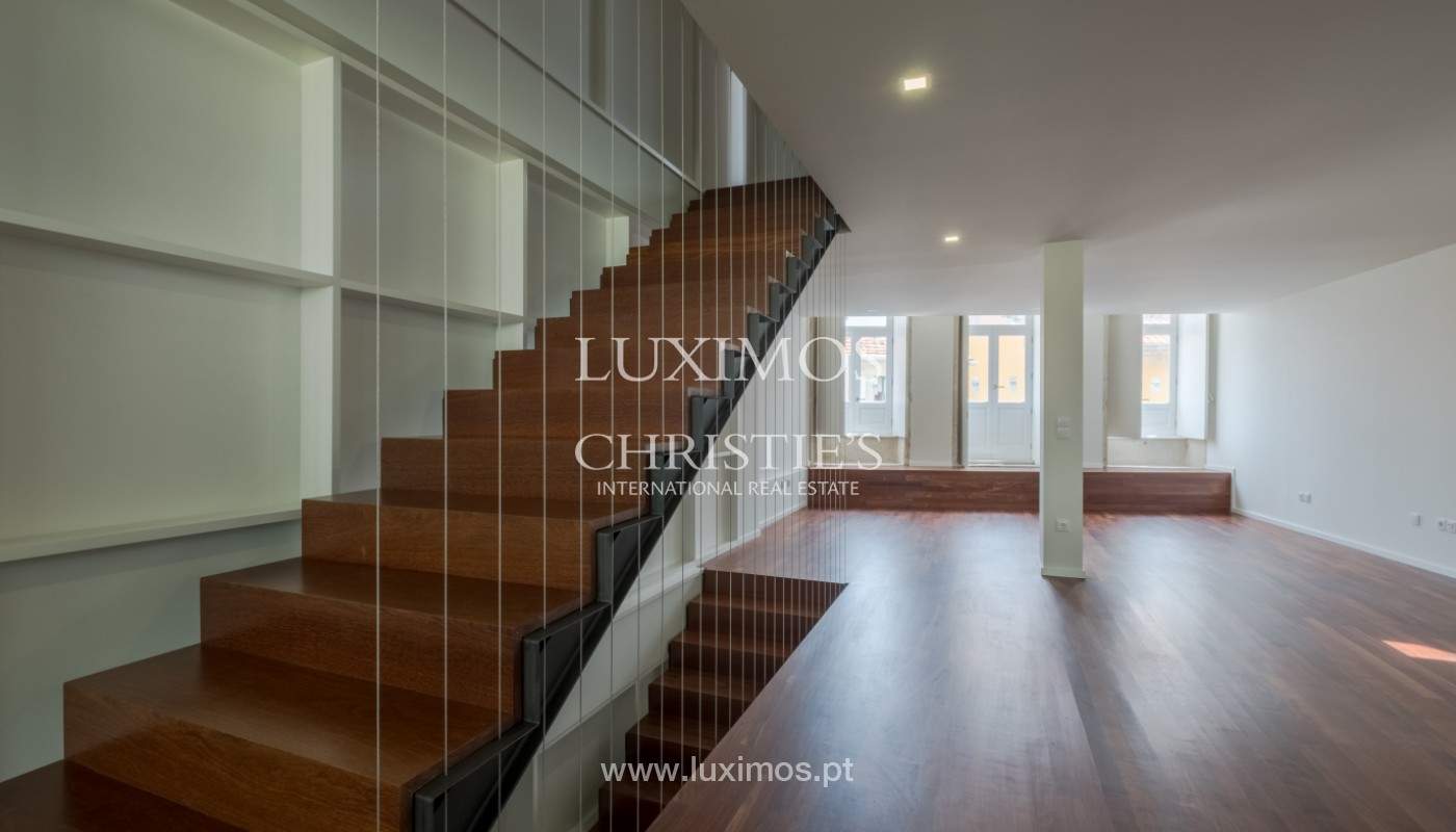 Moradia nova, contemporânea, Foz do Douro, Porto, Portugal_140125