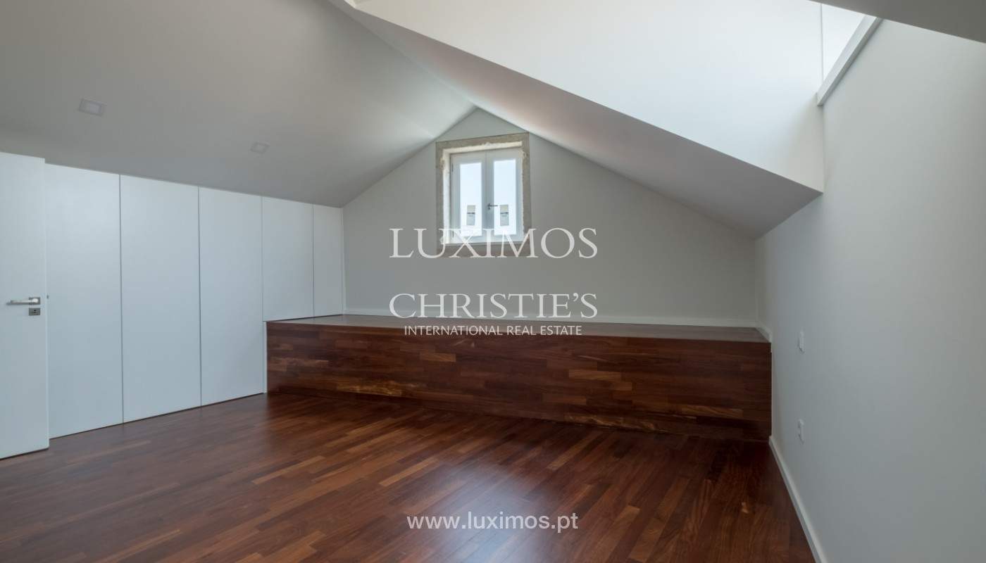 Moradia nova, contemporânea, Foz do Douro, Porto, Portugal_140129