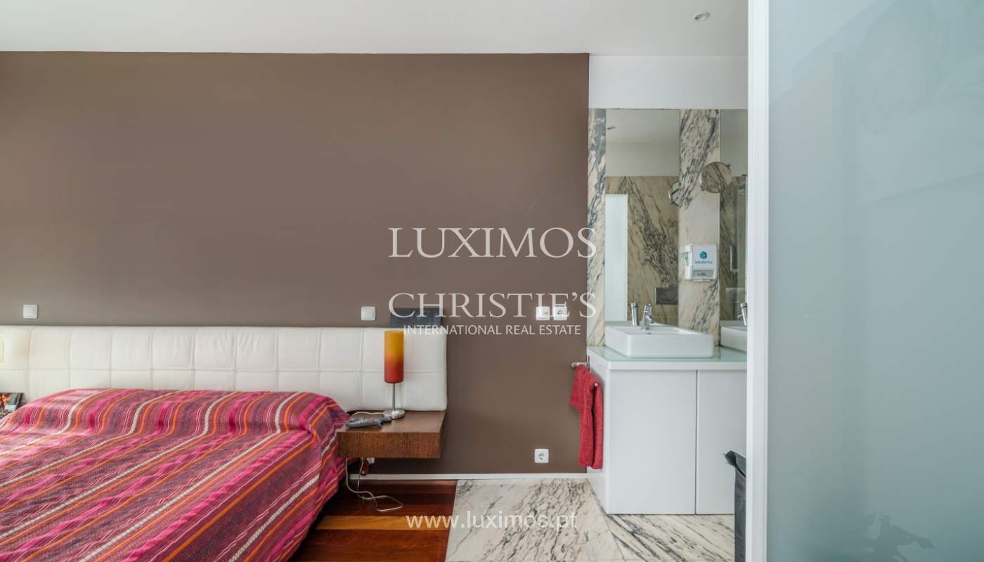 Moradia com terraço e jardim, para venda, em Senhora da Hora, Portugal_140448