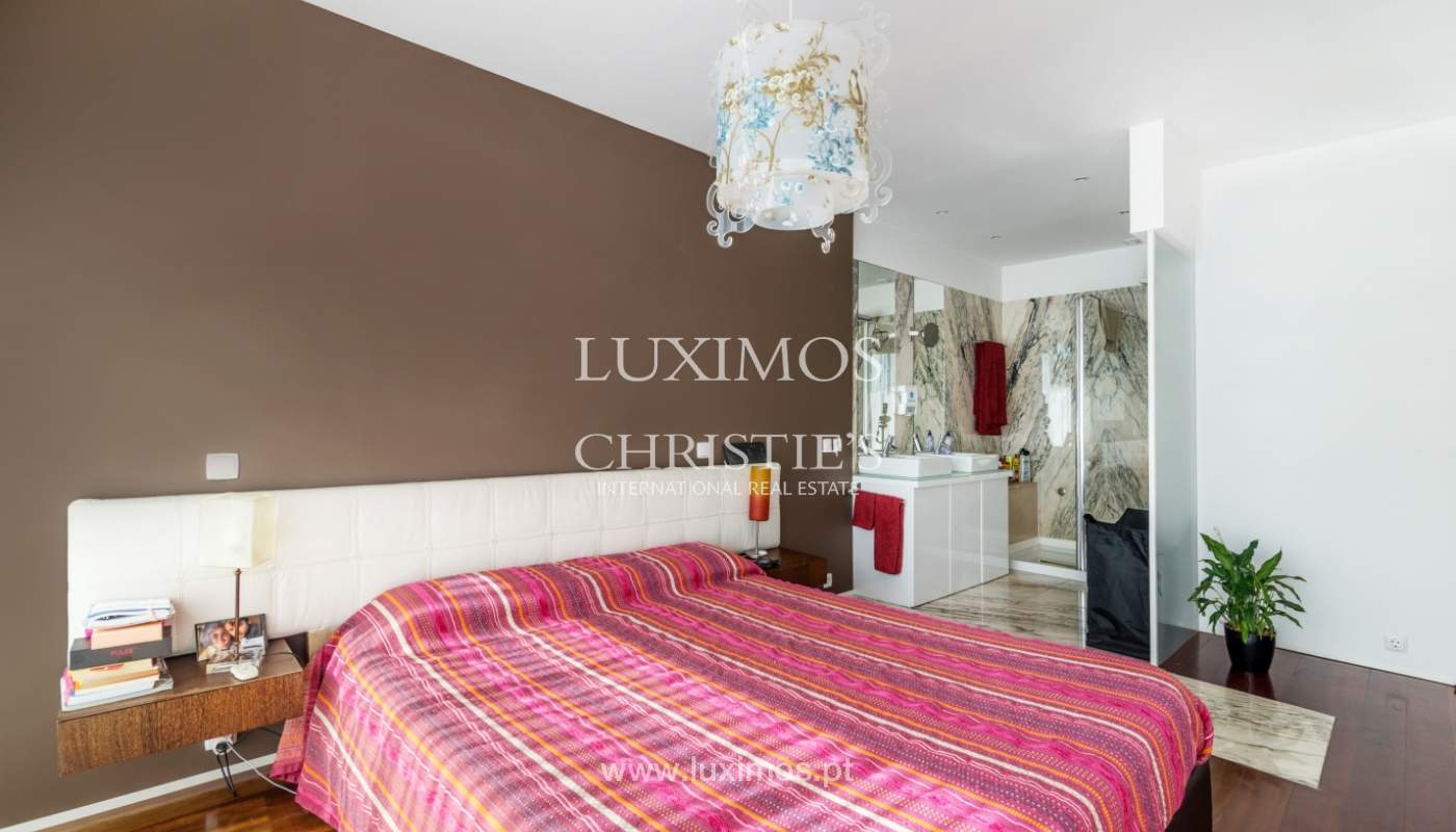 Moradia com terraço e jardim, para venda, em Senhora da Hora, Portugal_140450