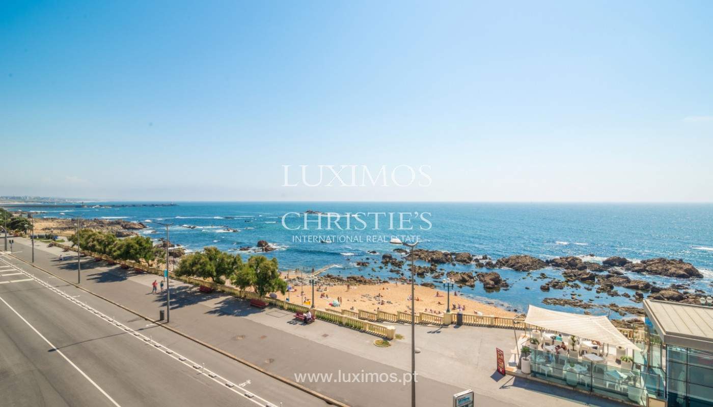 Venda de apartamento, em primeira linha de mar, Foz do Douro, Portugal_141301