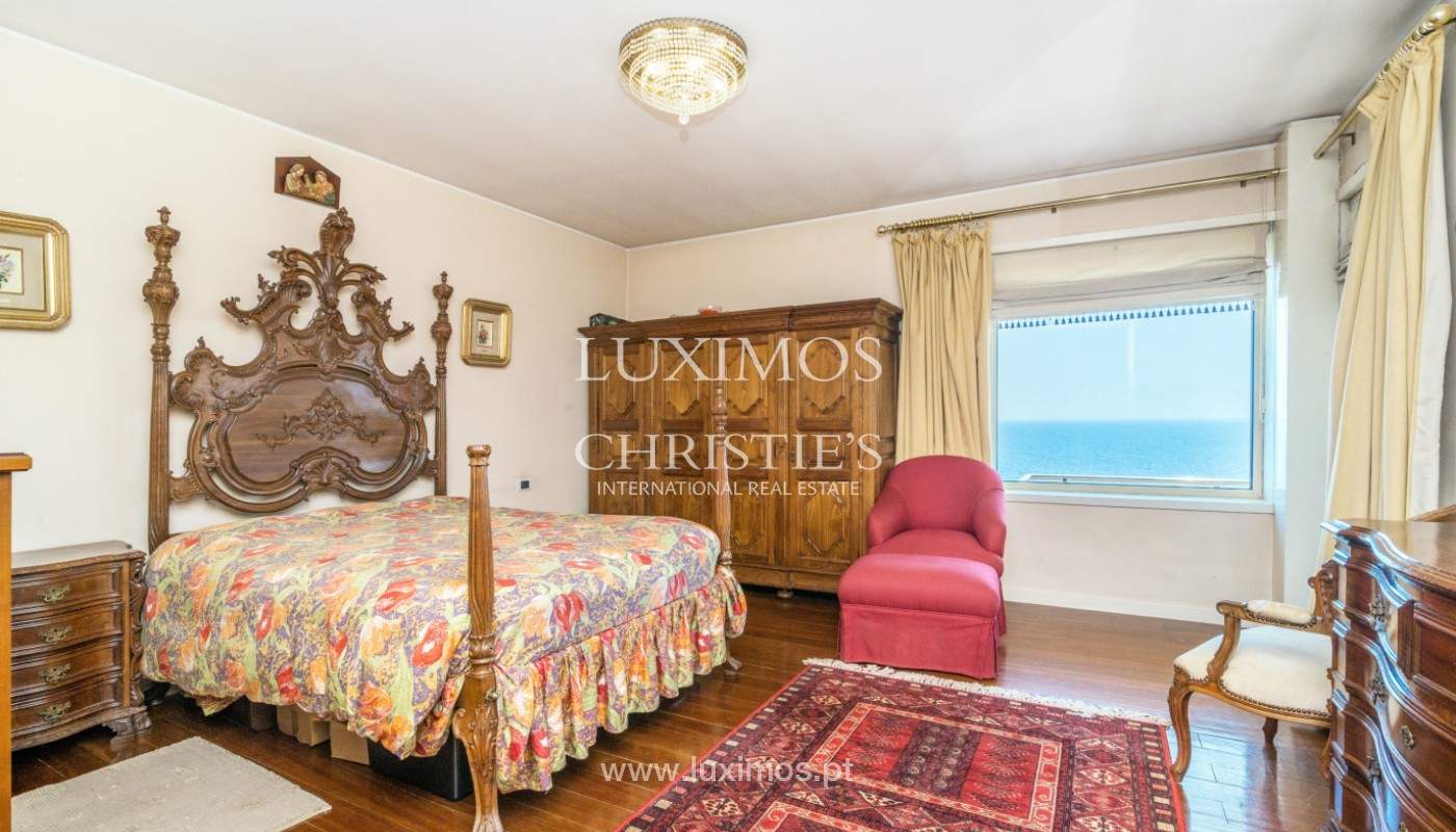 Venda de apartamento, em primeira linha de mar, Foz do Douro, Portugal_141302