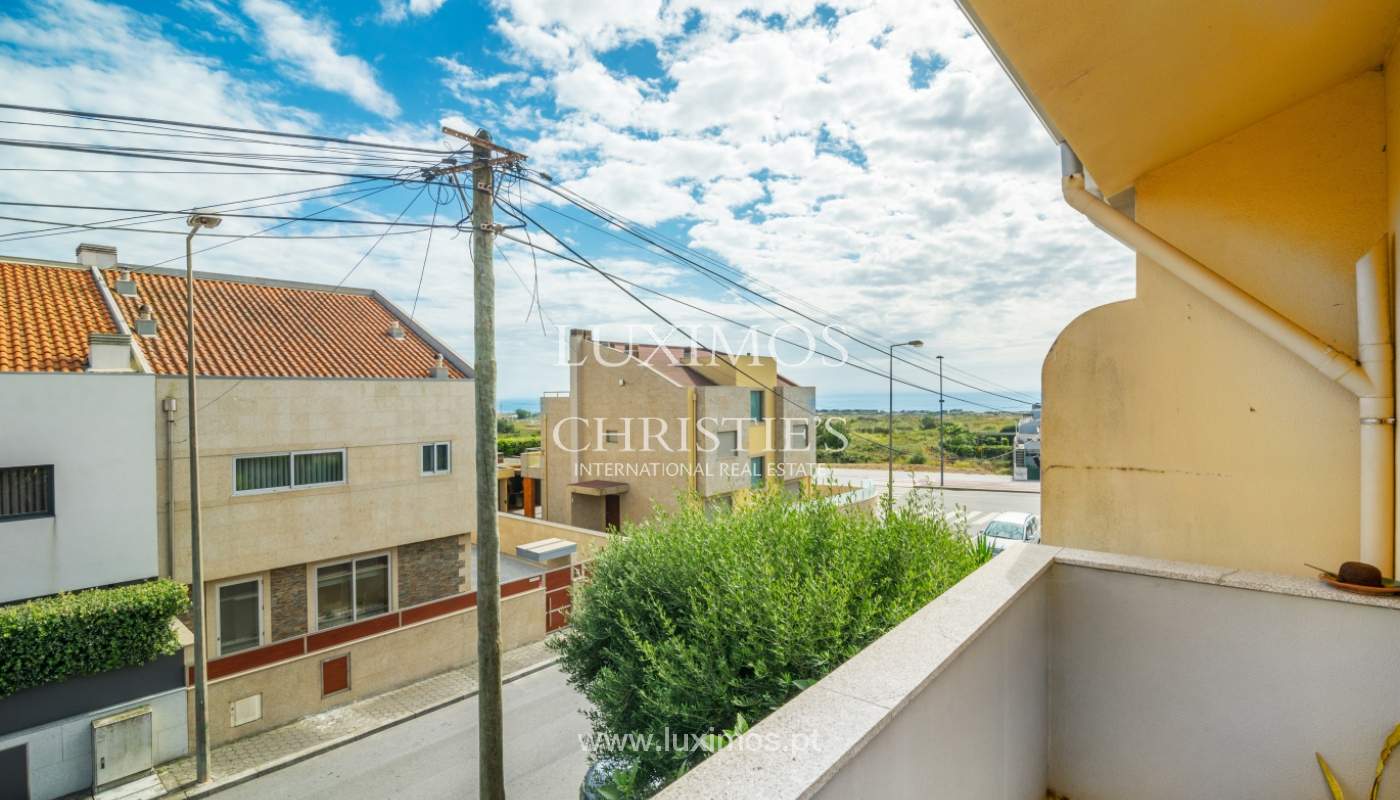 Villa with ocean views, for sale, in Madalena, Gaia, Portugal_142027