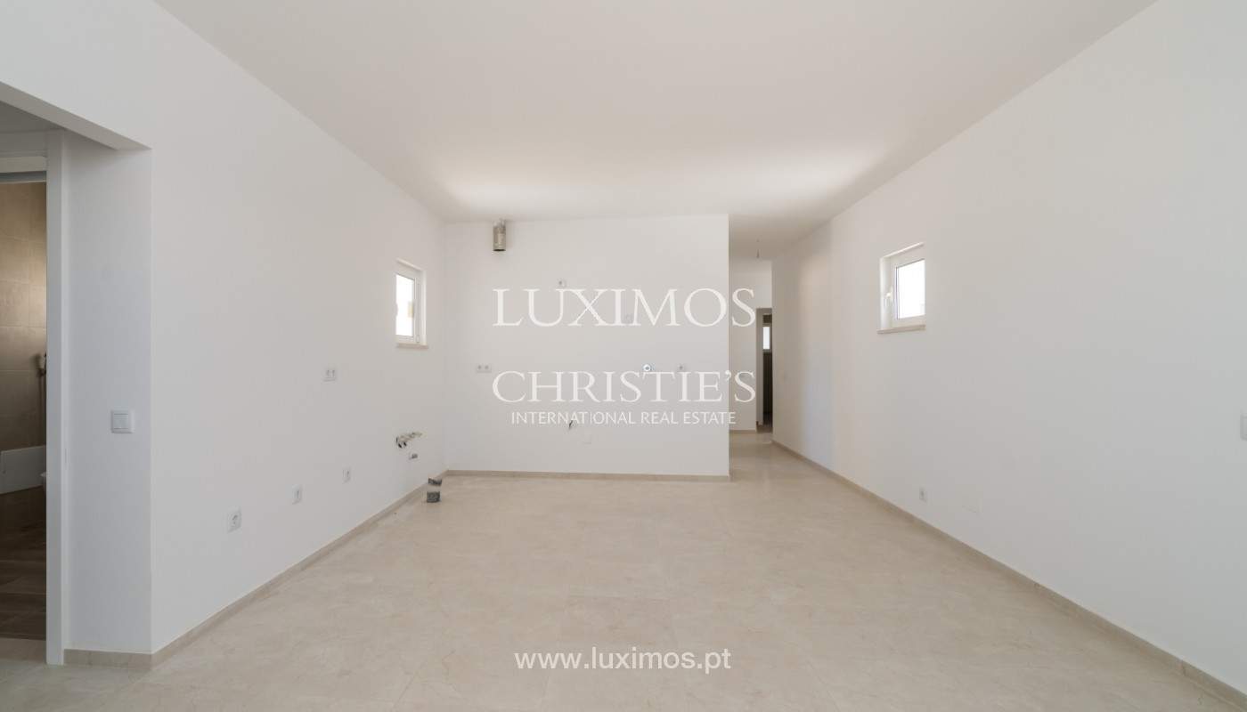 Sale of new contemporary villa with pool in Loulé, Algarve, Portugal_142828
