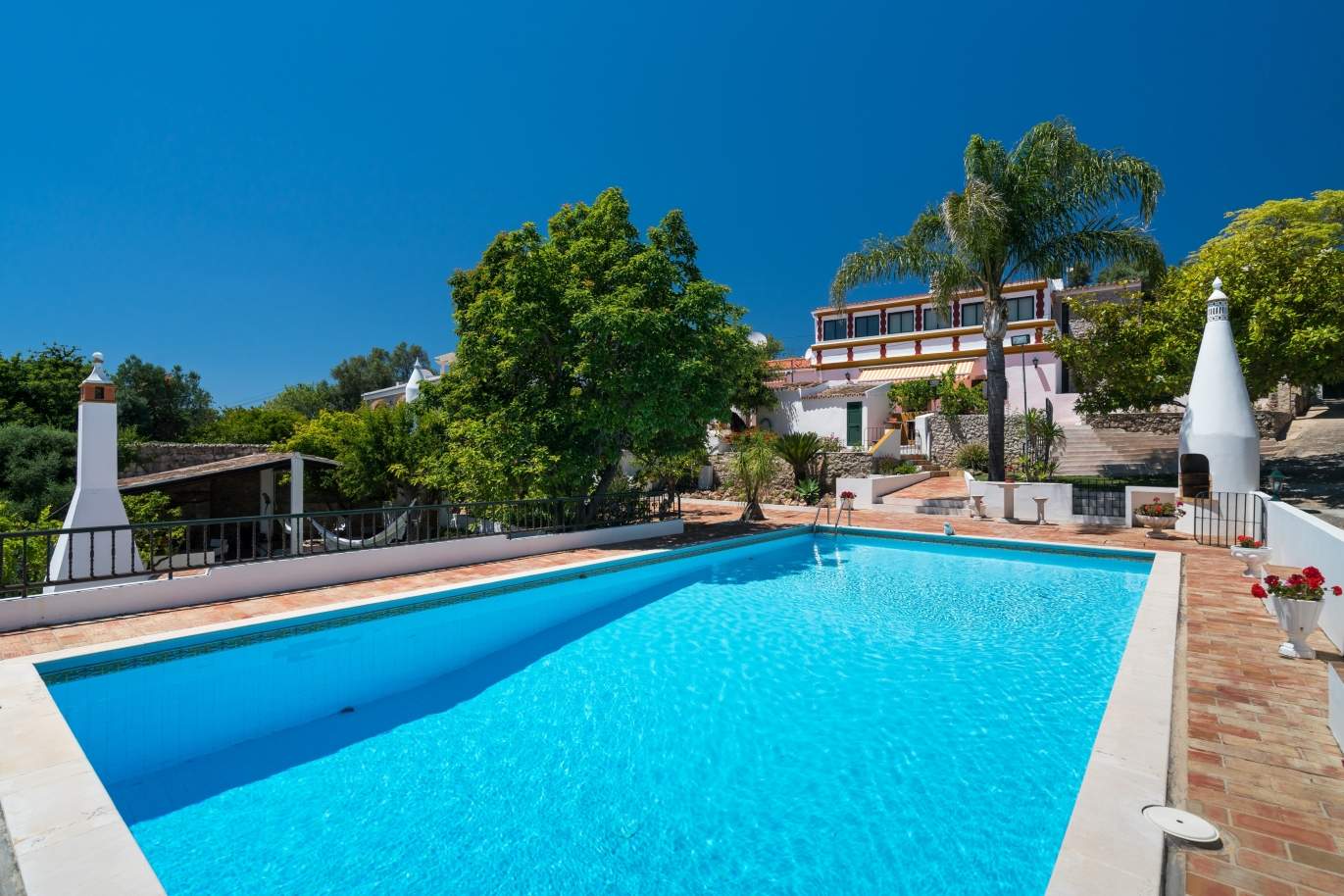 Vente: villa avec piscine et jardin, à S. Brás Alportel, Algarve, Portugal_142884