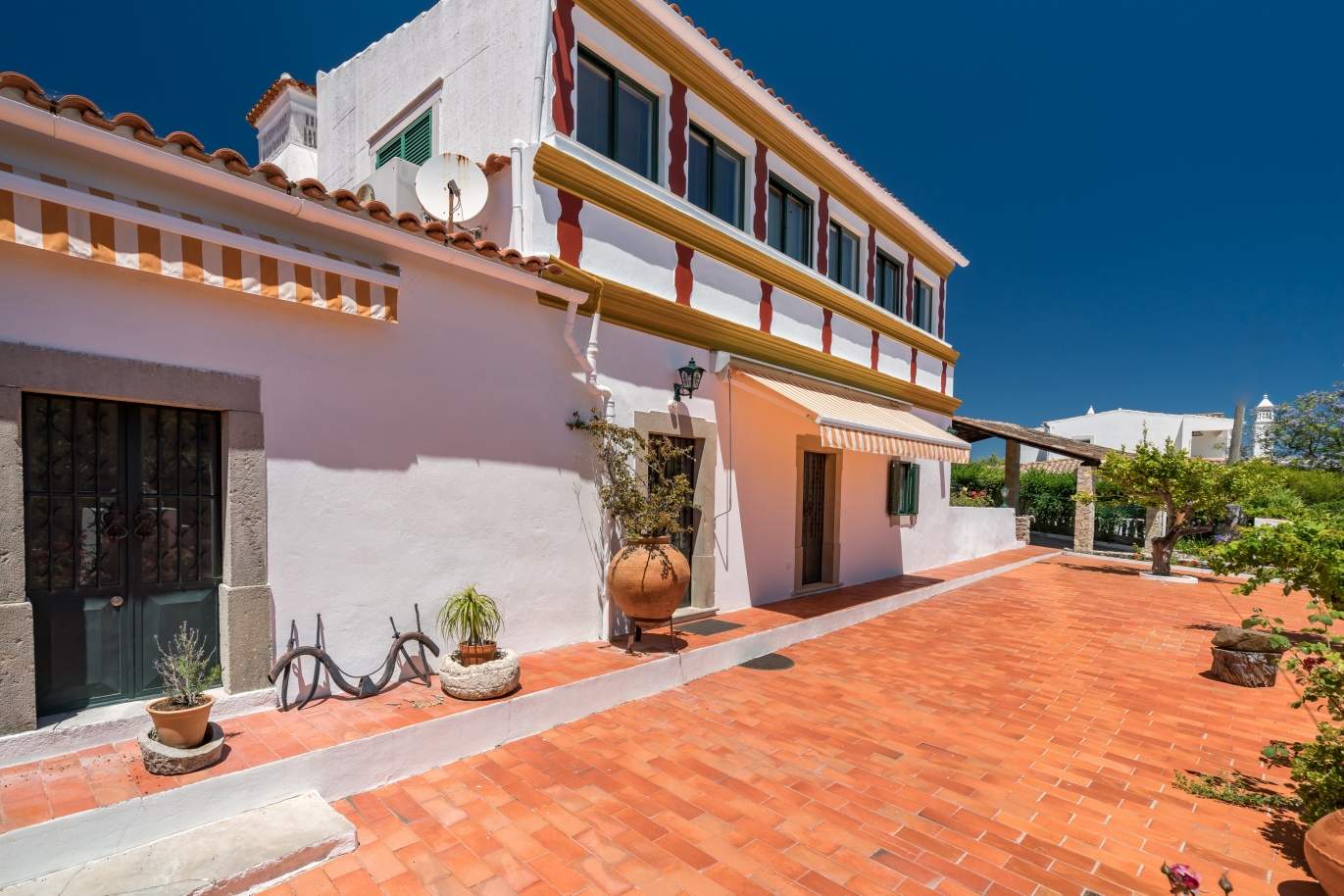 Vente: villa avec piscine et jardin, à S. Brás Alportel, Algarve, Portugal_142928