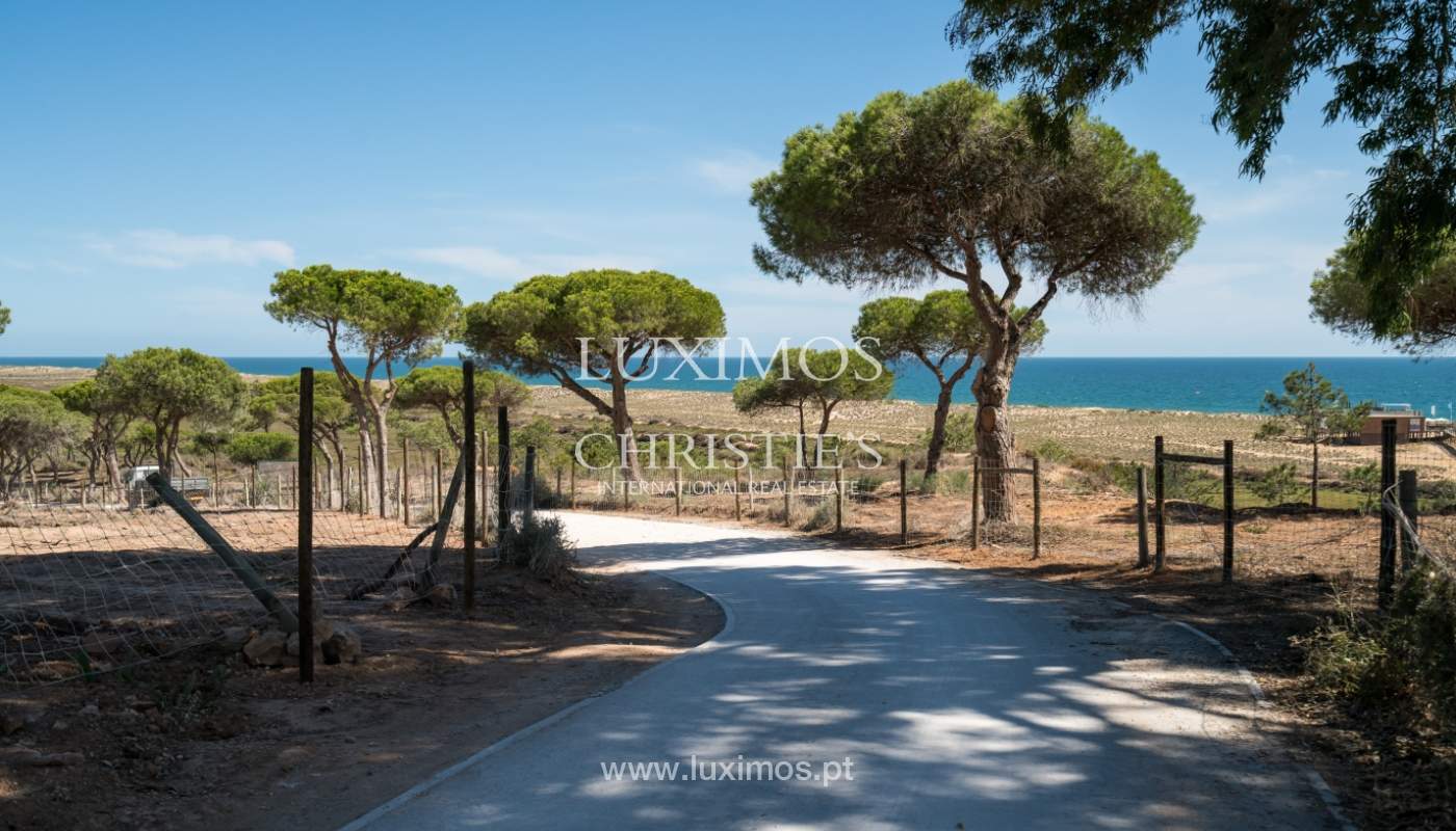 Venda de Moradia com Piscina, na Praia do Ancão, Algarve_142956
