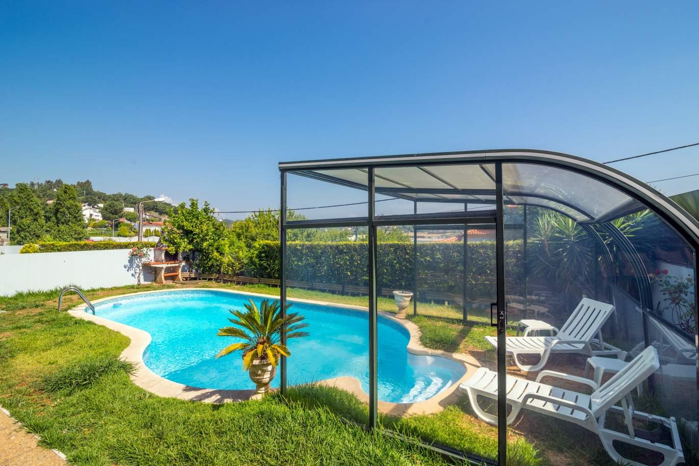 Villa with river views, for sale, in Valbom, Gondomar, Portugal_142995
