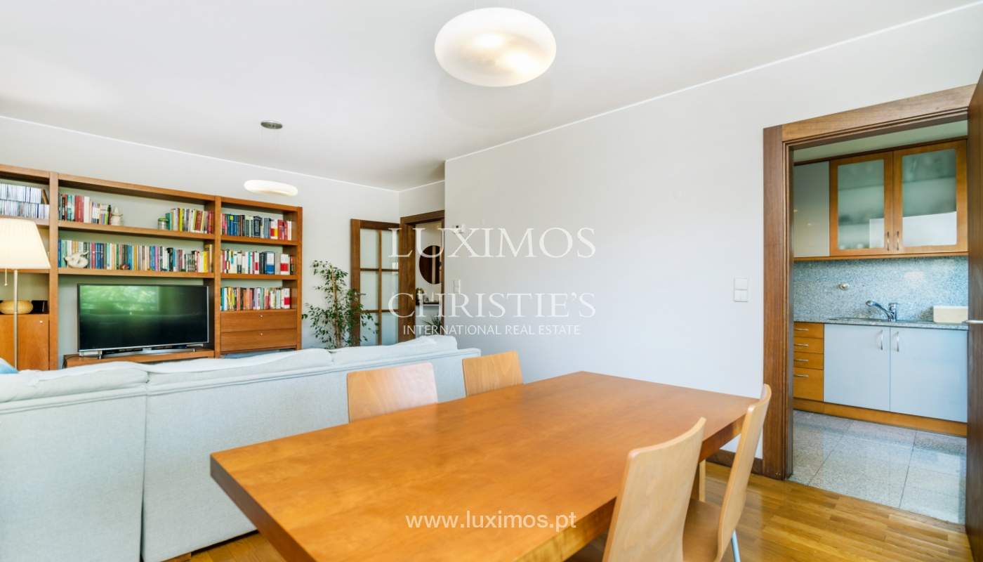 Apartment with balcony, for sale, in Lordelo do Ouro, Porto, Portugal_143440