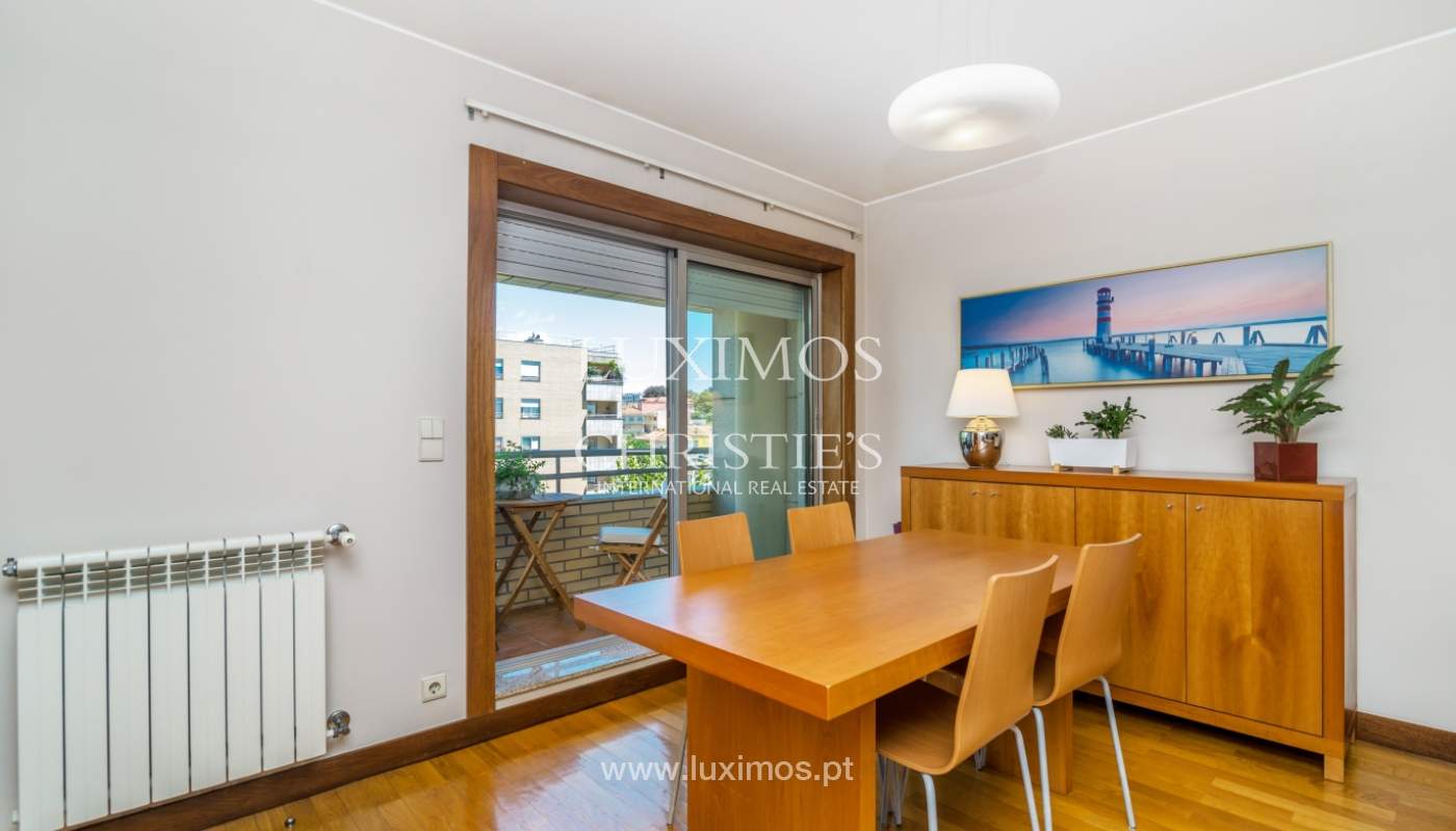 Apartment with balcony, for sale, in Lordelo do Ouro, Porto, Portugal_143441