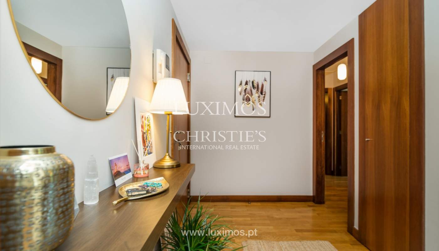 Apartment with balcony, for sale, in Lordelo do Ouro, Porto, Portugal_143450