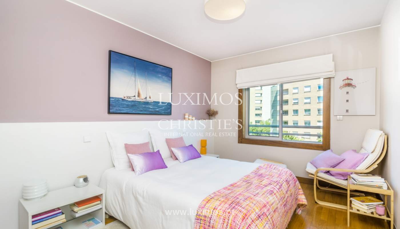 Apartment with balcony, for sale, in Lordelo do Ouro, Porto, Portugal_143453