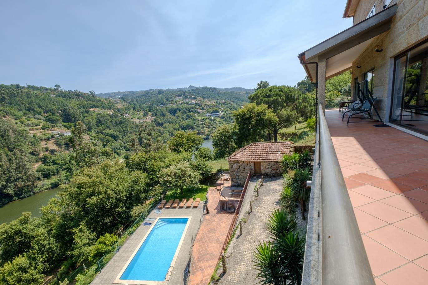 Quinta con vistas al río Douro, en venta, en Cinfães, Portugal_144043