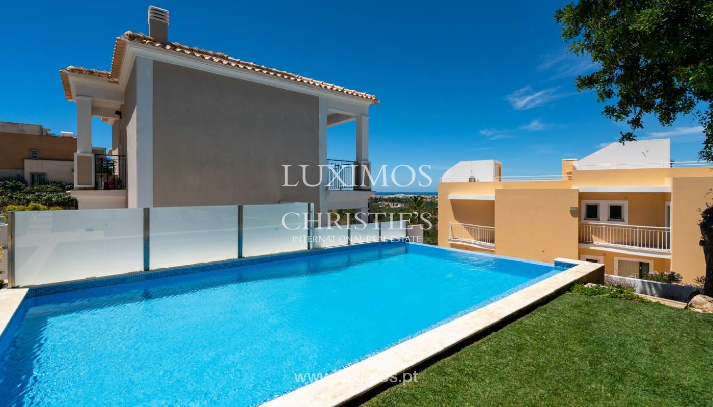 Moradia V2 nova, com piscina e garagem, Albufeira, Algarve_144711