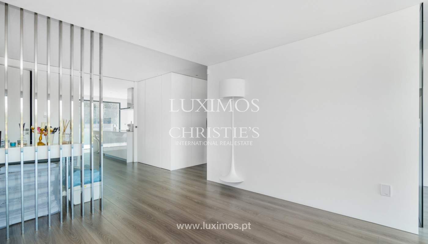 Moradia com vista rio e mar, para venda, em Canidelo_144976