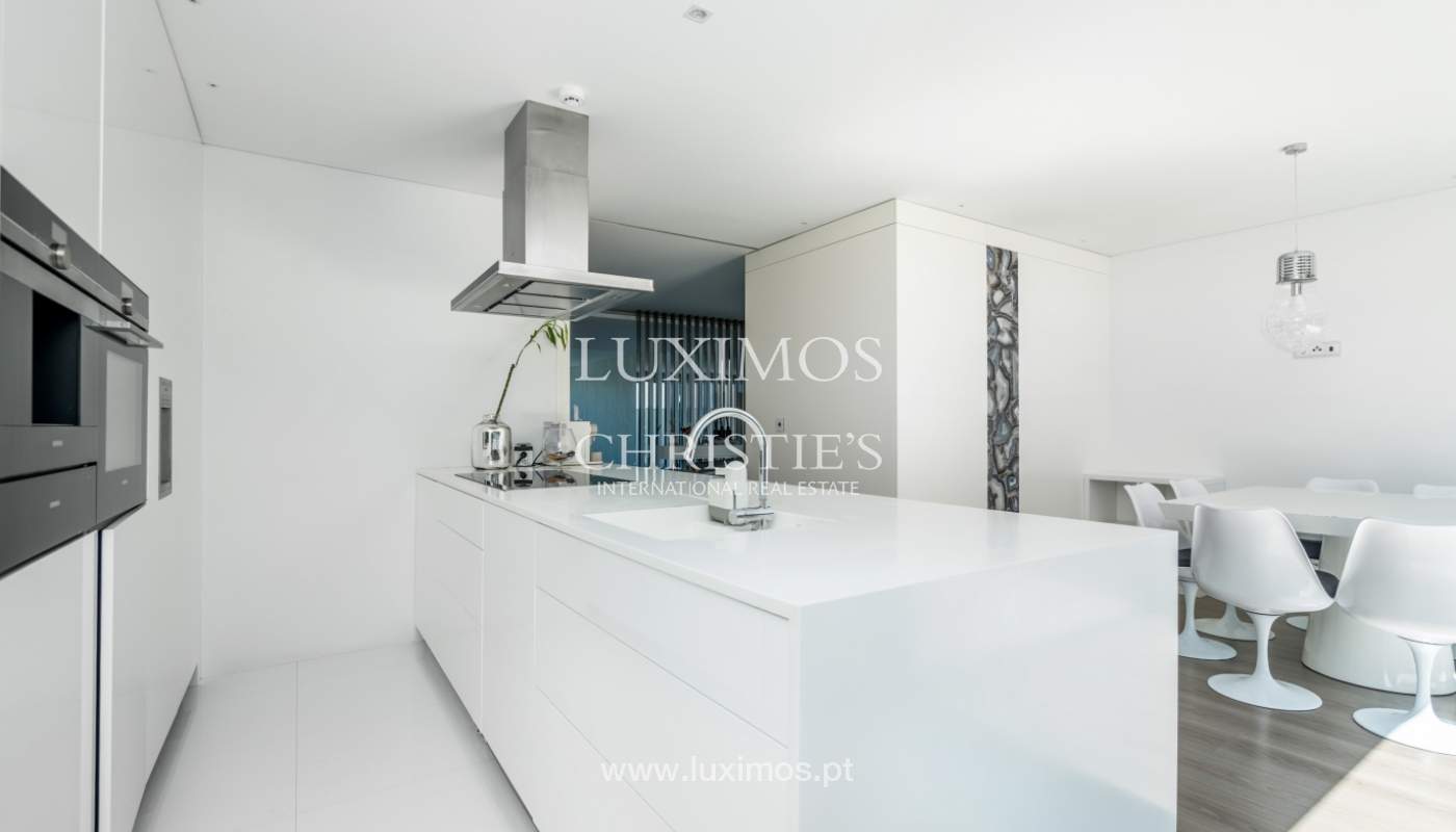 Moradia com vista rio e mar, para venda, em Canidelo_144978