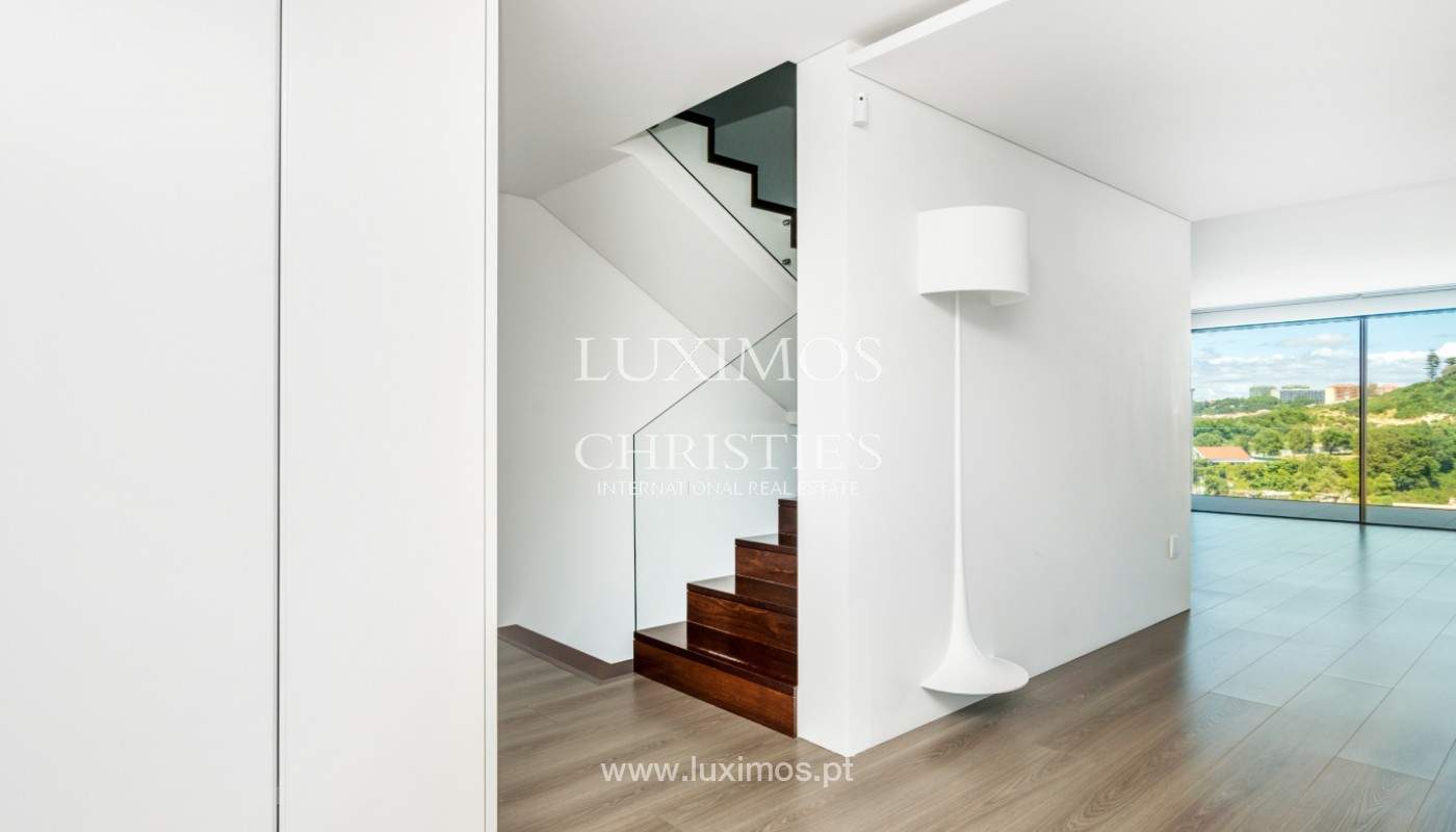 Moradia com vista rio e mar, para venda, em Canidelo_144982