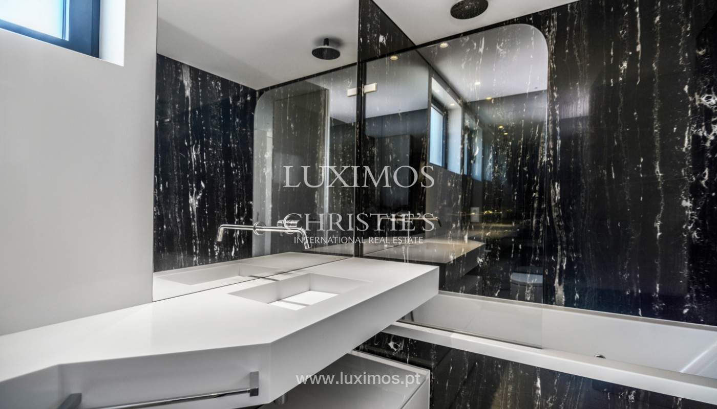 Moradia com vista rio e mar, para venda, em Canidelo_144985