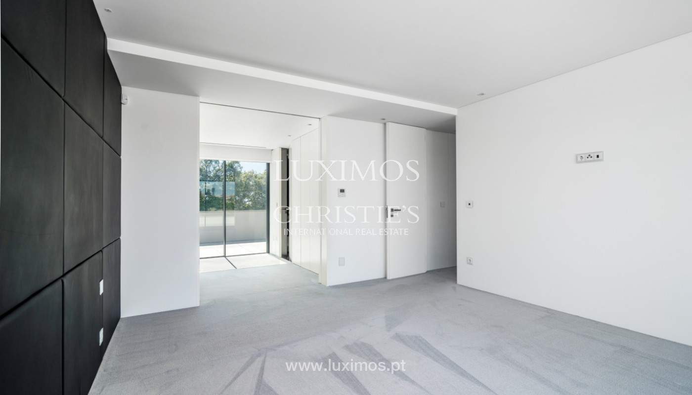 Moradia com vista rio e mar, para venda, em Canidelo_144987