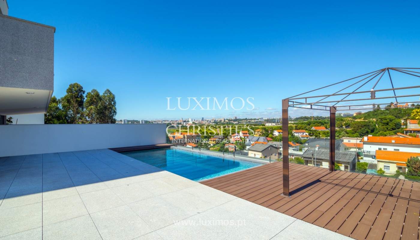 Moradia com vista rio e mar, para venda, em Canidelo_144996