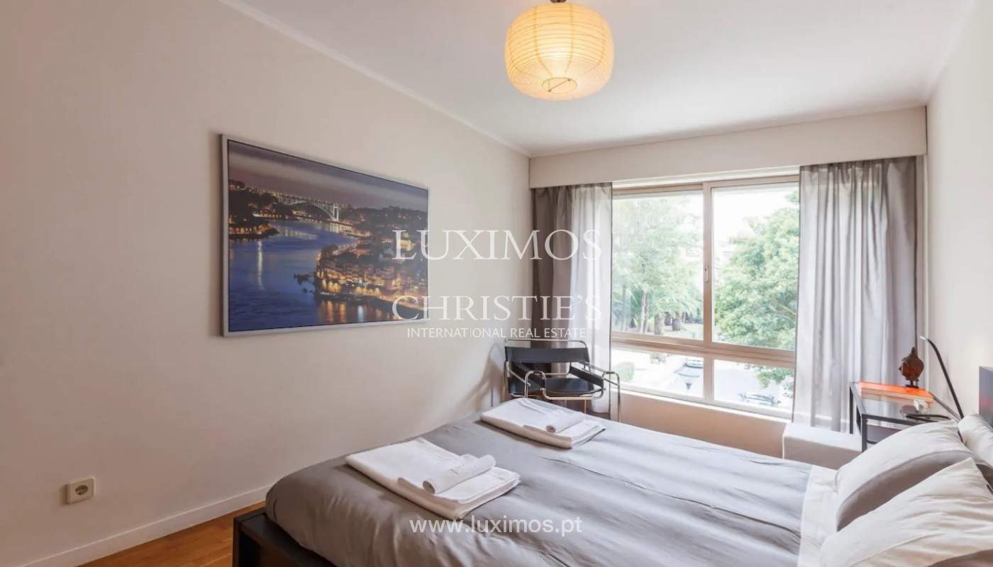 Apartment with ocean views, for sale, in Foz do Douro, Portugal_145684