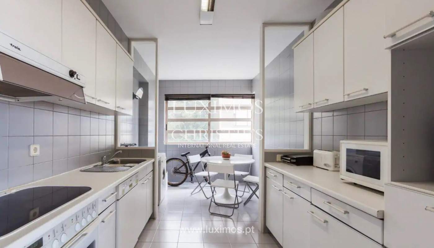 Apartment with ocean views, for sale, in Foz do Douro, Portugal_145693