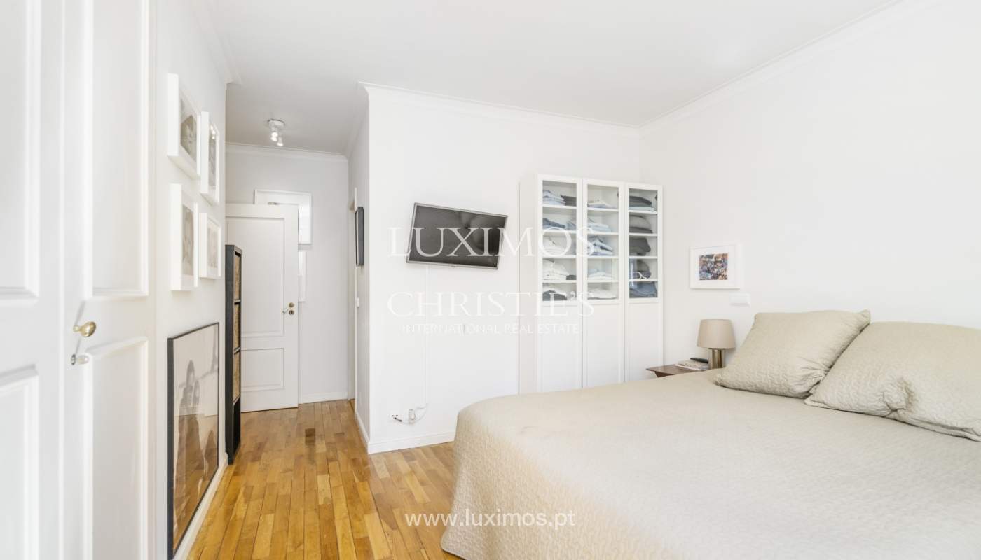 Villa mit Garten und Hallenbad, zu verkaufen, in Foz do Douro, Portugal_146175