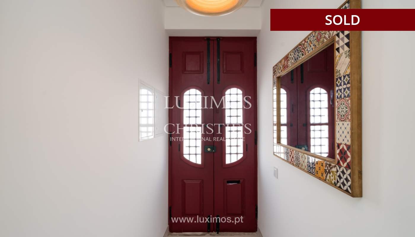 Villa de 2 habitaciones en venta, renovada, Faro, Algarve_146854