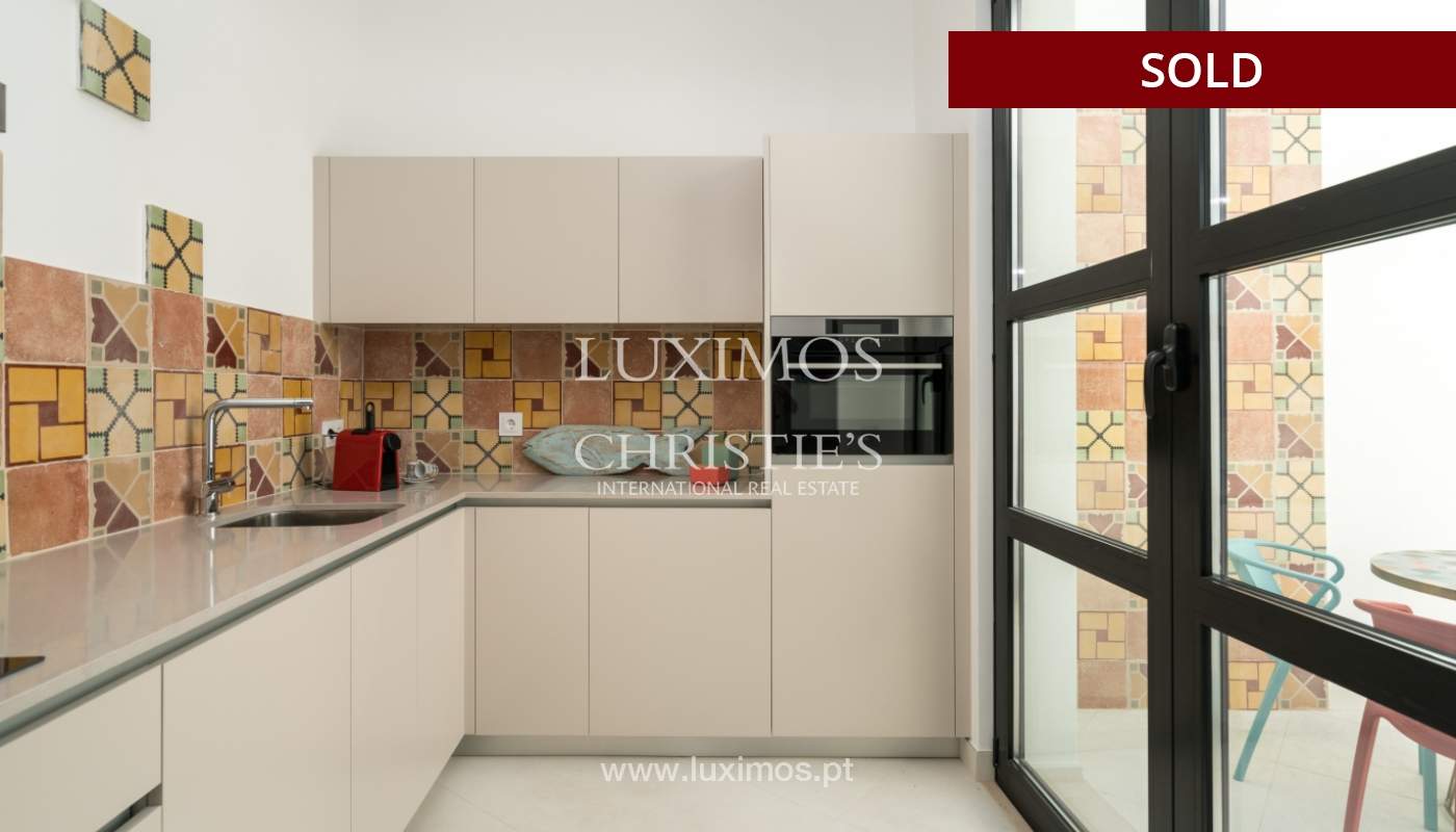 Villa de 2 habitaciones en venta, renovada, Faro, Algarve_146873