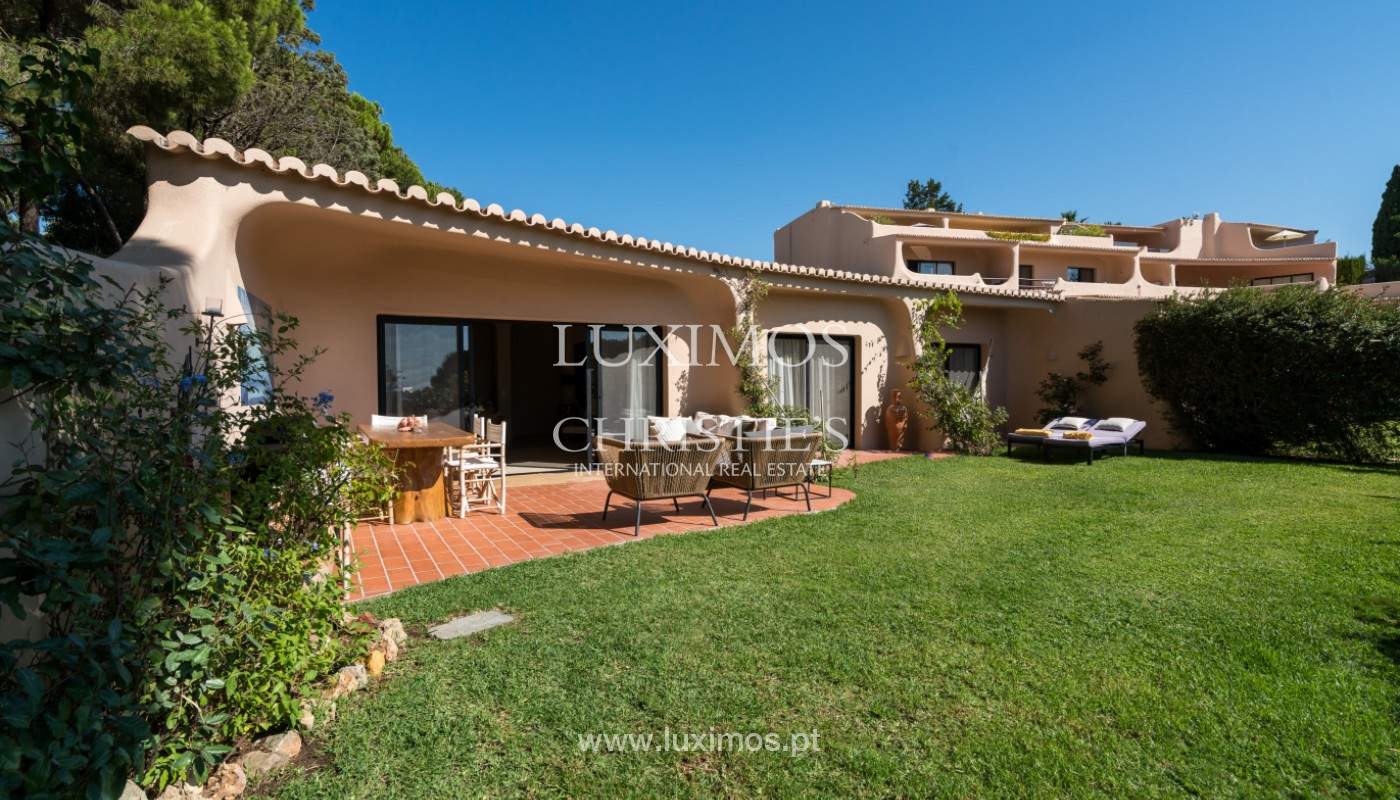 Sale of luxury villa in Porches, Lagoa, Algarve, Portugal