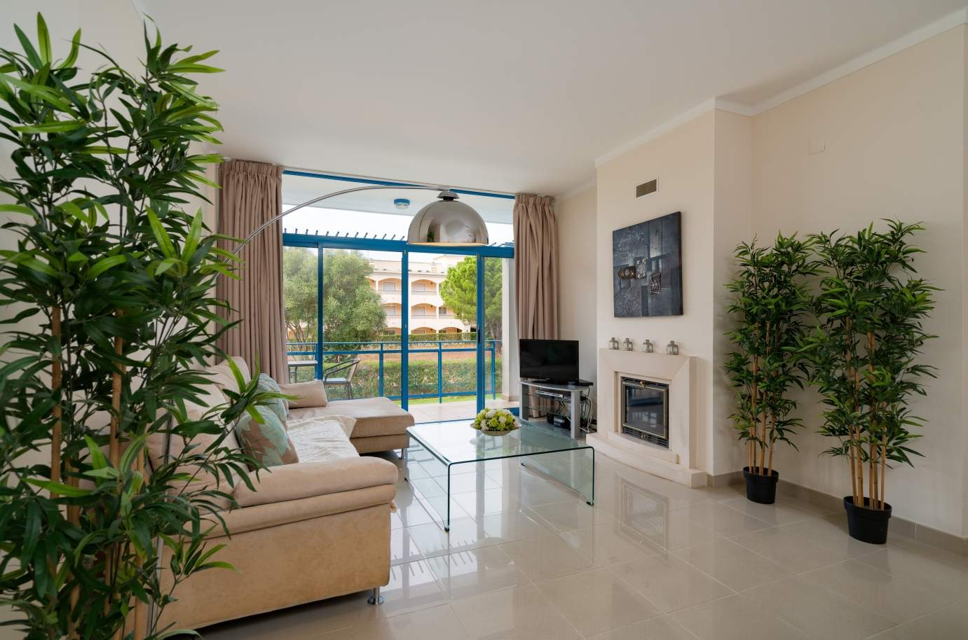 Apartment with 2 bedrooms, private condominium, Vilamoura, Algarve_150656