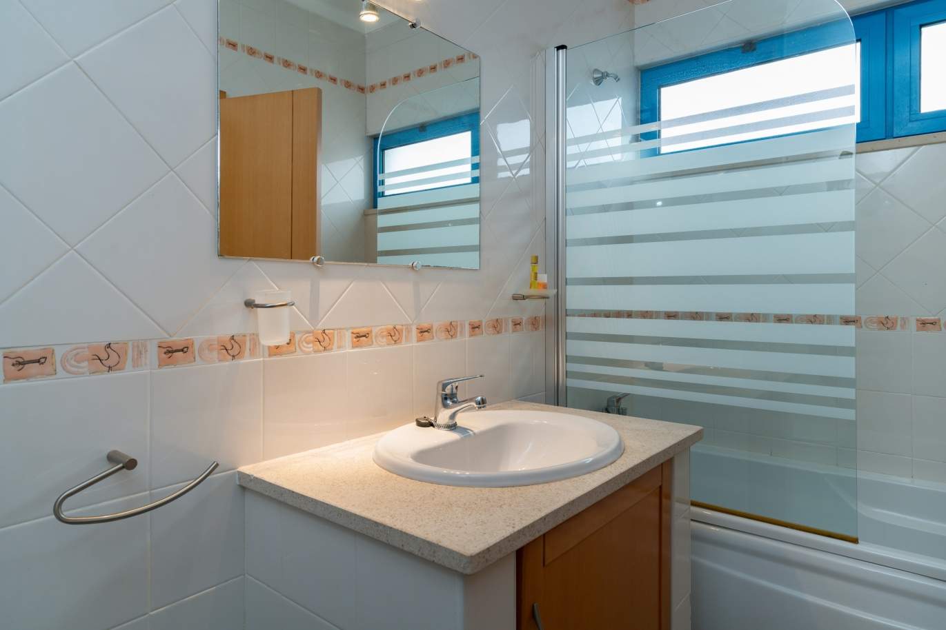 Apartment with 2 bedrooms, private condominium, Vilamoura, Algarve_150674