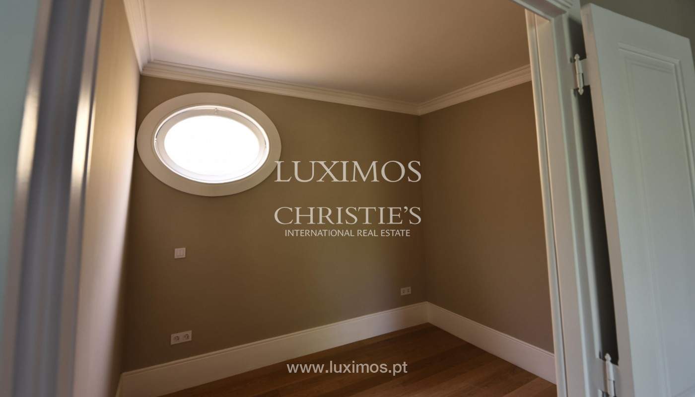 Wohnung, zu verkaufen, in der Innenstadt von Porto, Portugal_151020