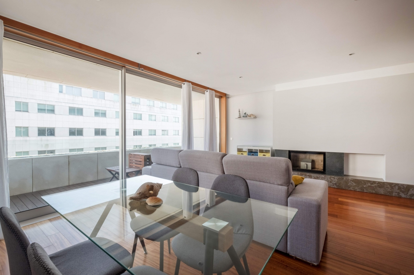 Apartamento com vistas mar, para arrendamento, em Leça da Palmeira, Porto, Portugal_152337