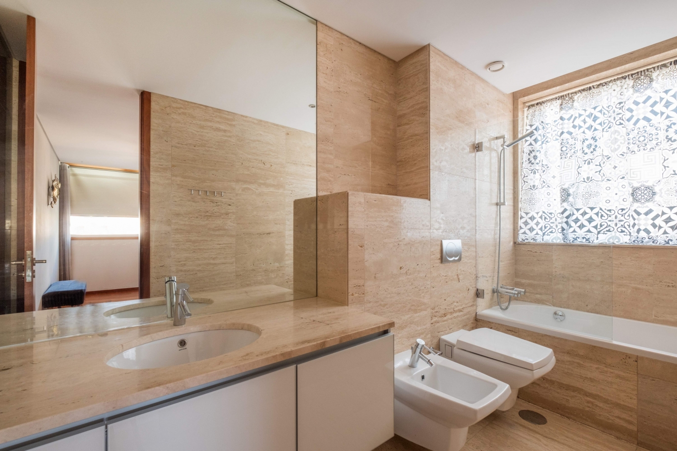 Apartamento com vistas mar, para arrendamento, em Leça da Palmeira, Porto, Portugal_152343