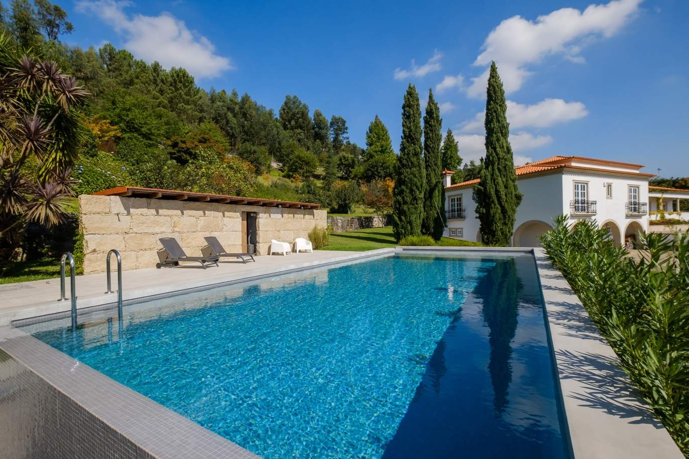 Típica casa portuguesa con jardín y piscina, en venta, Guimarães, Portugal_153256