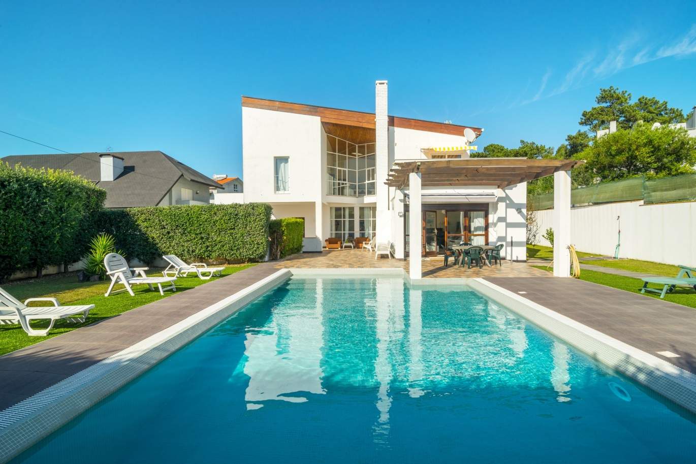Haus mit Garten und Pool, zu verkaufen, in der Nähe von Miramar Beach, Porto, Portugal_153794