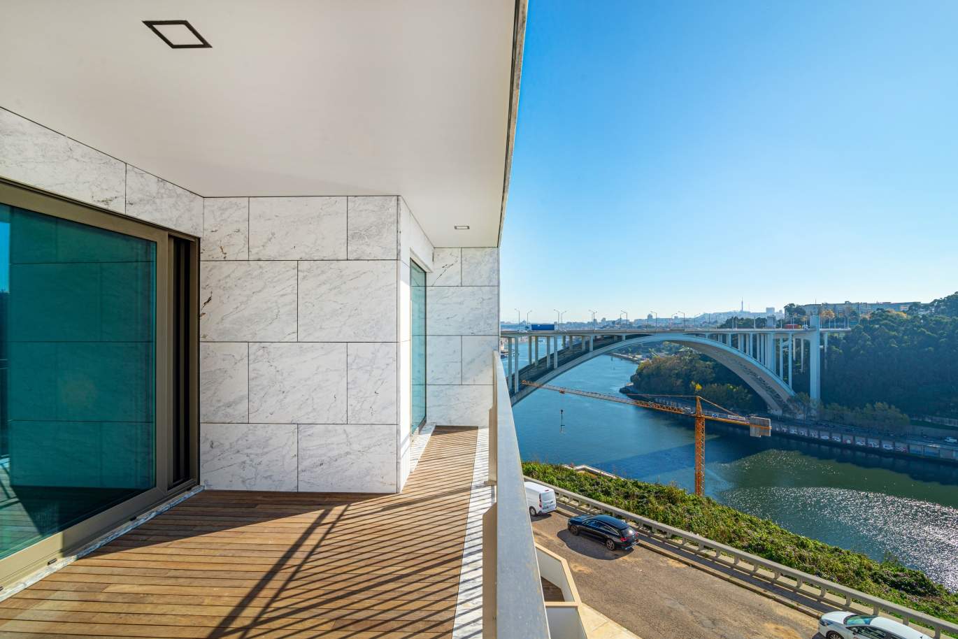 Luxuriöse 3-Zimmer-Wohnung mit Blick auf den Fluss und Foz do Douro, Portugal_154100