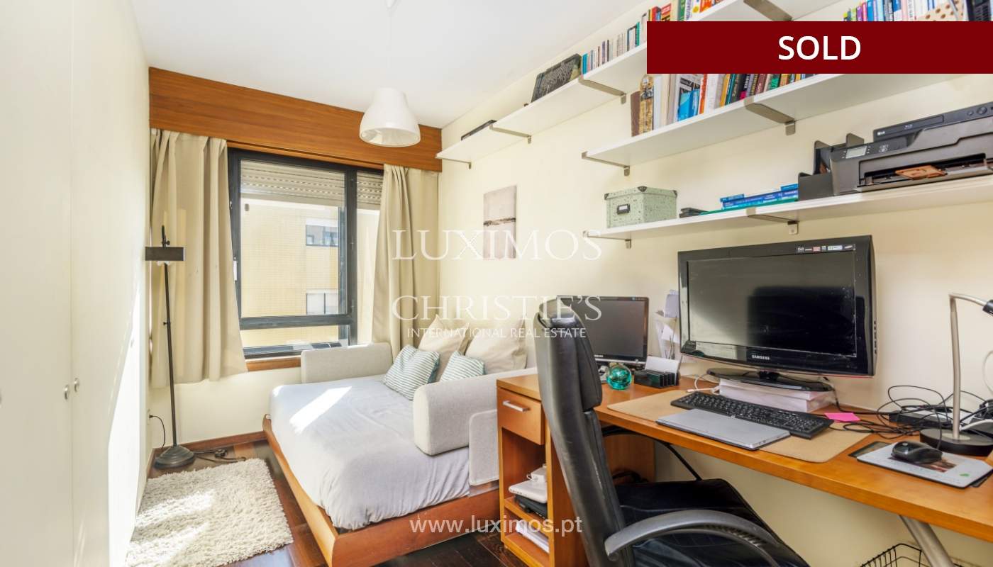 Apartamento con balcón, en venta, en Boavista, Portugal_155580