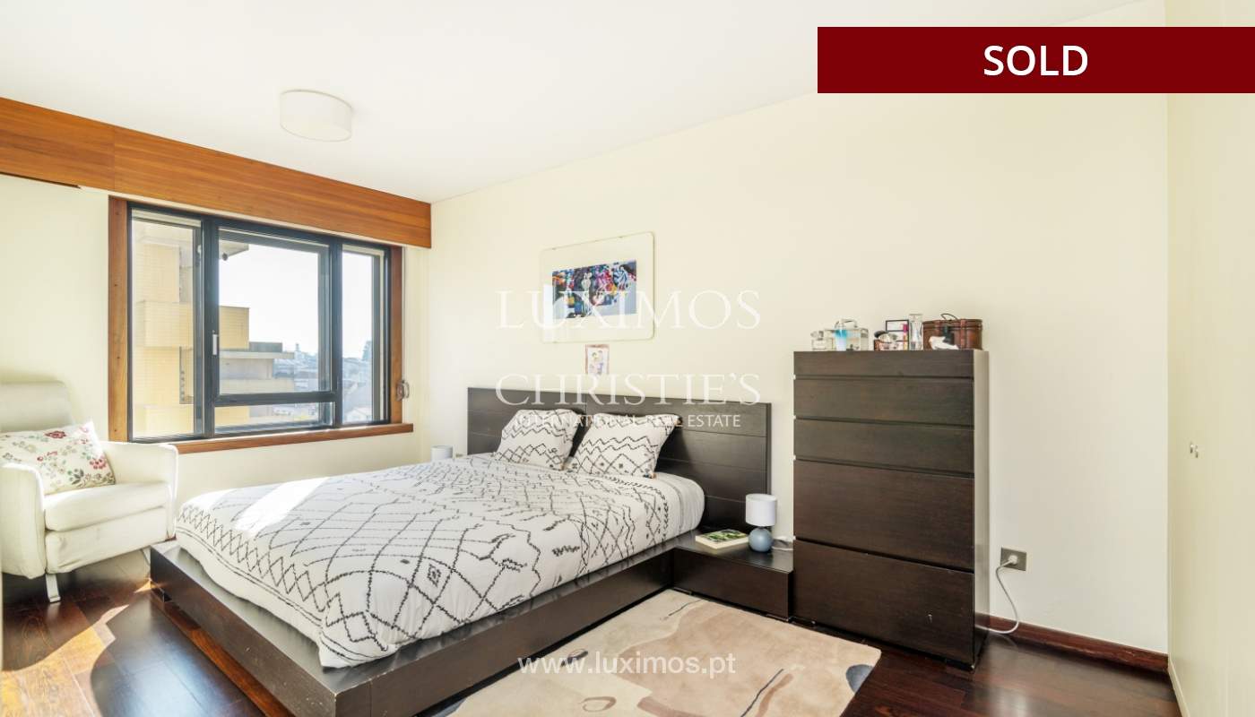 Apartamento con balcón, en venta, en Boavista, Portugal_155594