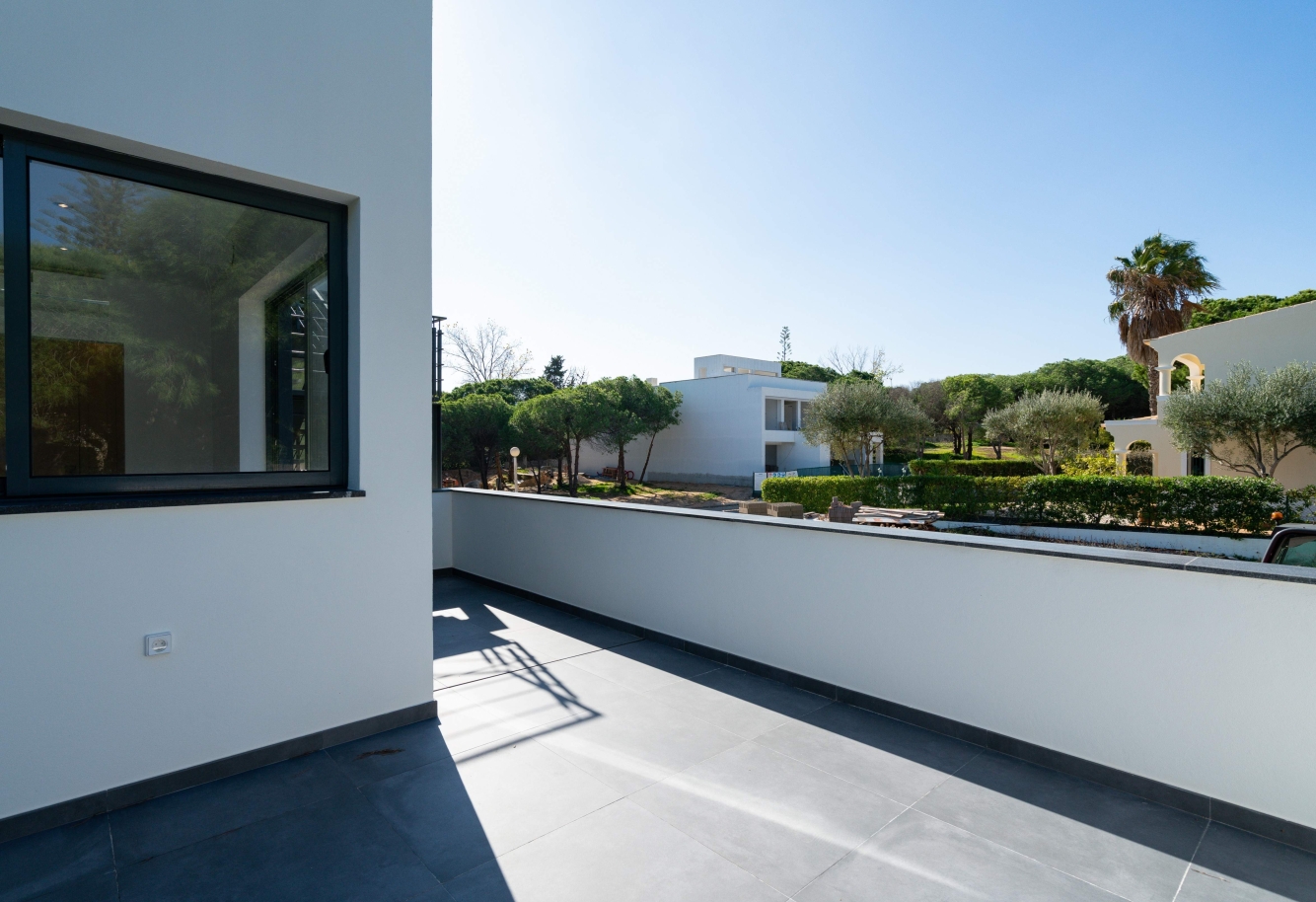 Moradia moderna, com piscina e vista mar, Vale do Lobo, Algarve_156650