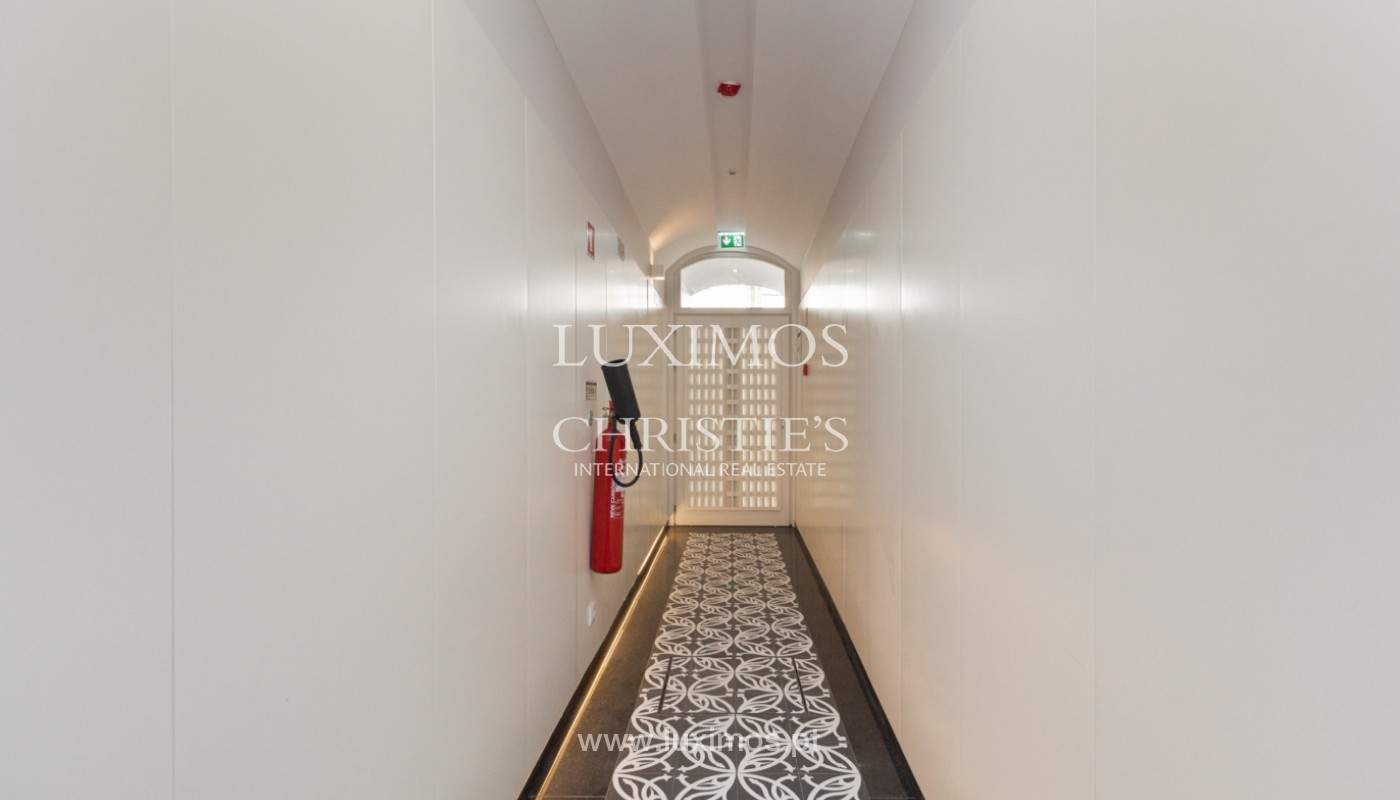 Apartamento com jardim, para venda, no Centro do Porto, Portugal_160994