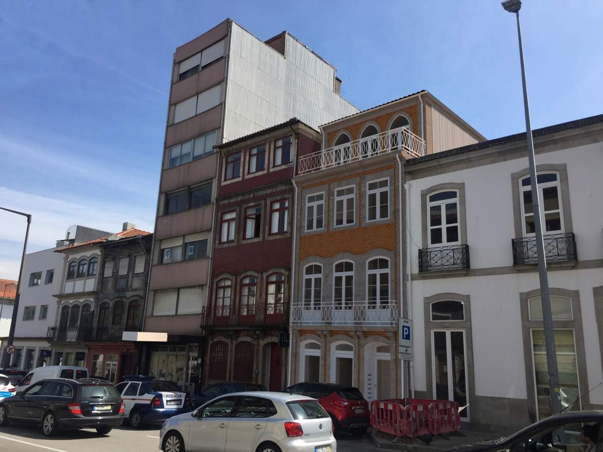 Wohnung mit Garten, zu verkaufen, im Zentrum von Porto, Portugal_161140