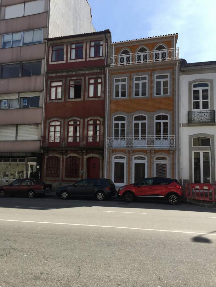 Apartamento com terraço, para venda, no Centro do Porto_161148