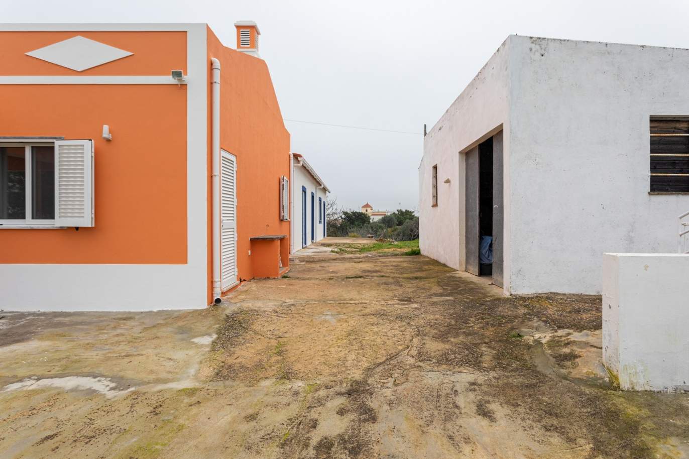 Granja con villa de 2 dormitorios y 2 estudios independientes, Luz de Tavira, Algarve_161669