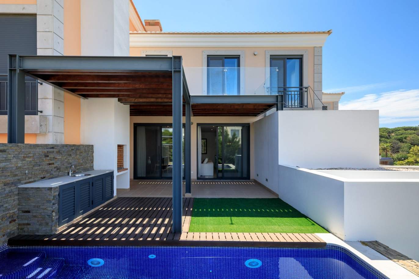 Royal Golf Villas à venda, com piscina e jardim, Vale do Lobo, Algarve_161733